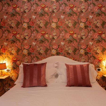 Aparthotel Residenza Ambrogi à Urbino Extérieur photo